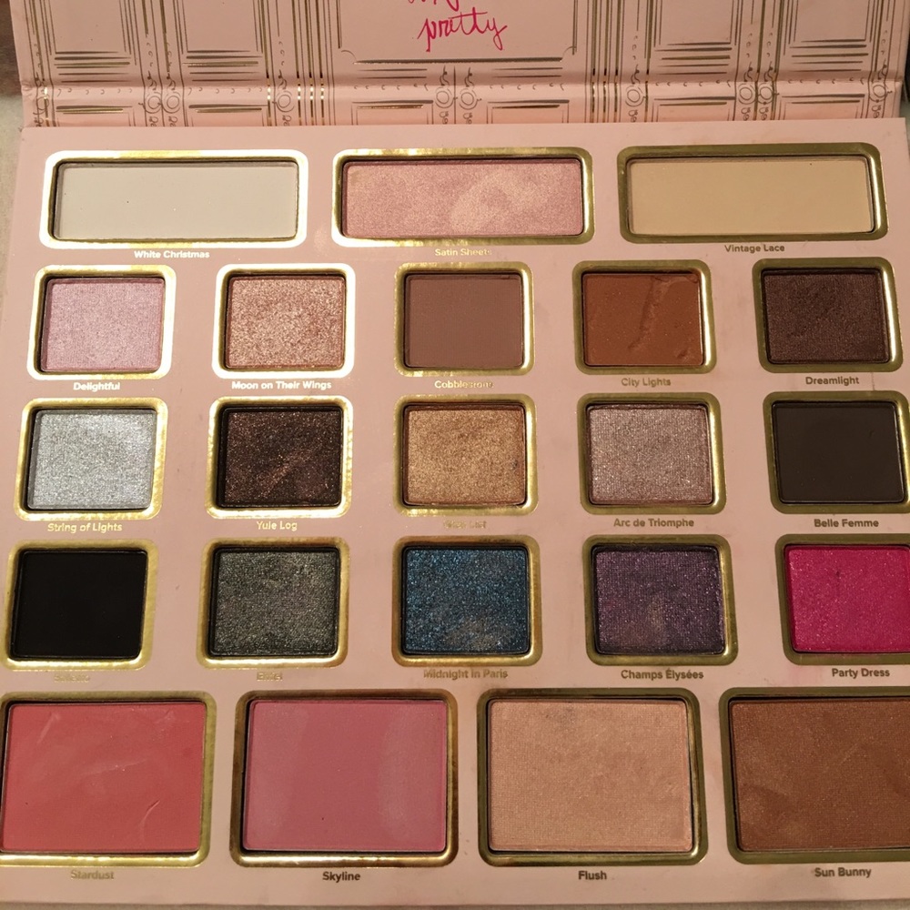 Too Faced eyeshadow palette